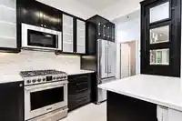 424 801 KLAHANIE DRIVE - thumbnail 5