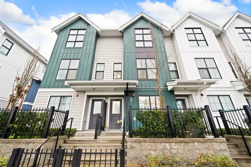 46 488 FURNESS STREET - photo 1 of 25