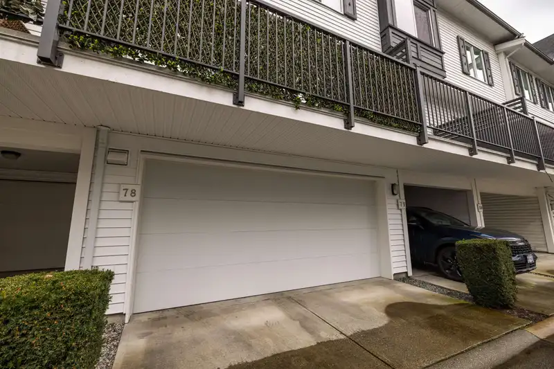 78 15340 GUILDFORD DRIVE - photo 3 of 26