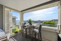 311 15621 MARINE DRIVE - thumbnail 2