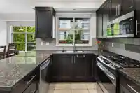 2 3025 BAIRD ROAD - thumbnail 4
