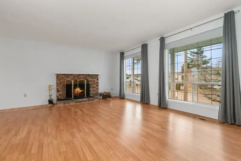 3340 CLEARBROOK ROAD - photo 3 of 33