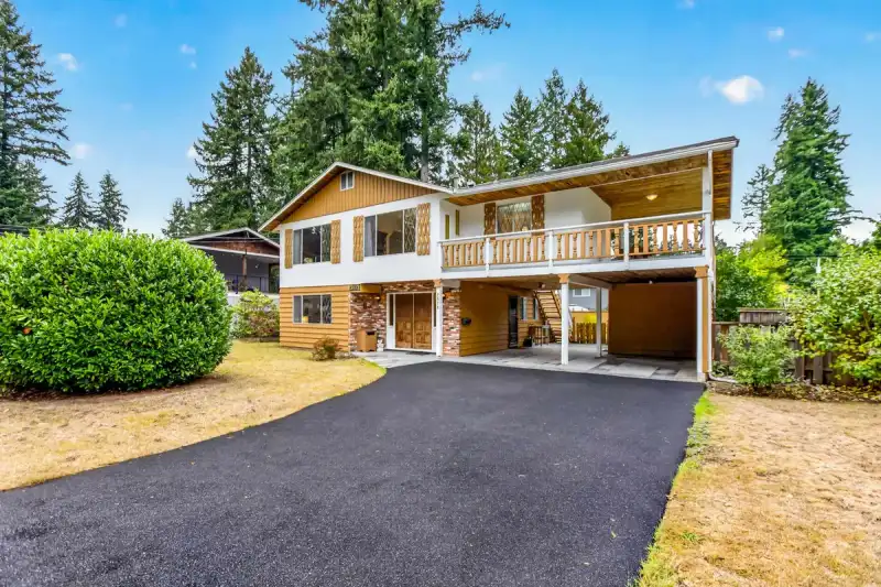 3872 203A STREET - photo 1 of 40