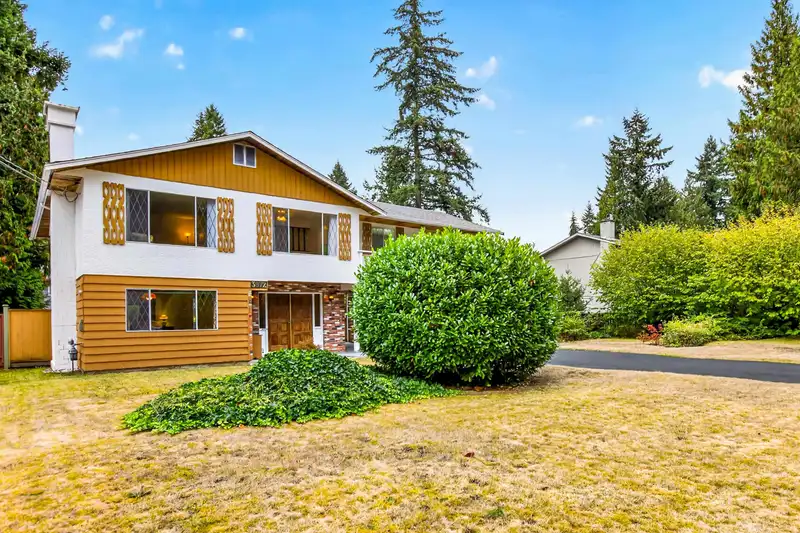 3872 203A STREET - photo 2 of 40