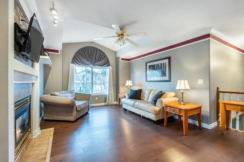 26983 26A AVENUE - photo 4 of 40