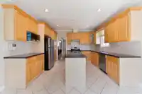 3770 ELMWOOD STREET - thumbnail 8