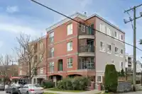 1985 DUNBAR STREET - thumbnail 36