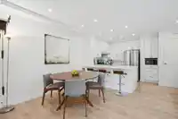 1985 DUNBAR STREET - thumbnail 9