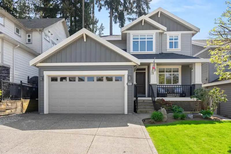 14752 34A AVENUE - photo 1 of 37
