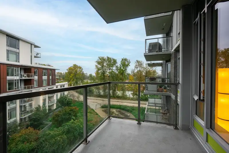 503 3168 RIVERWALK AVENUE - photo 1 of 32