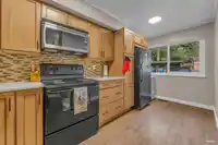 202 CARDIFF WAY - thumbnail 4