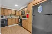 202 CARDIFF WAY - thumbnail 5
