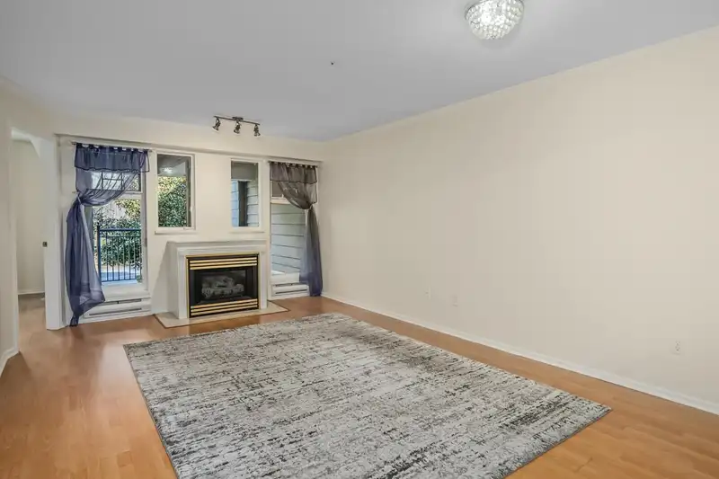 212 1200 EASTWOOD AVENUE - photo 2 of 40