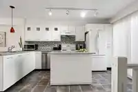 205 20033 70 AVENUE - thumbnail 5
