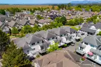 38 5900 MUIR DRIVE - thumbnail 12