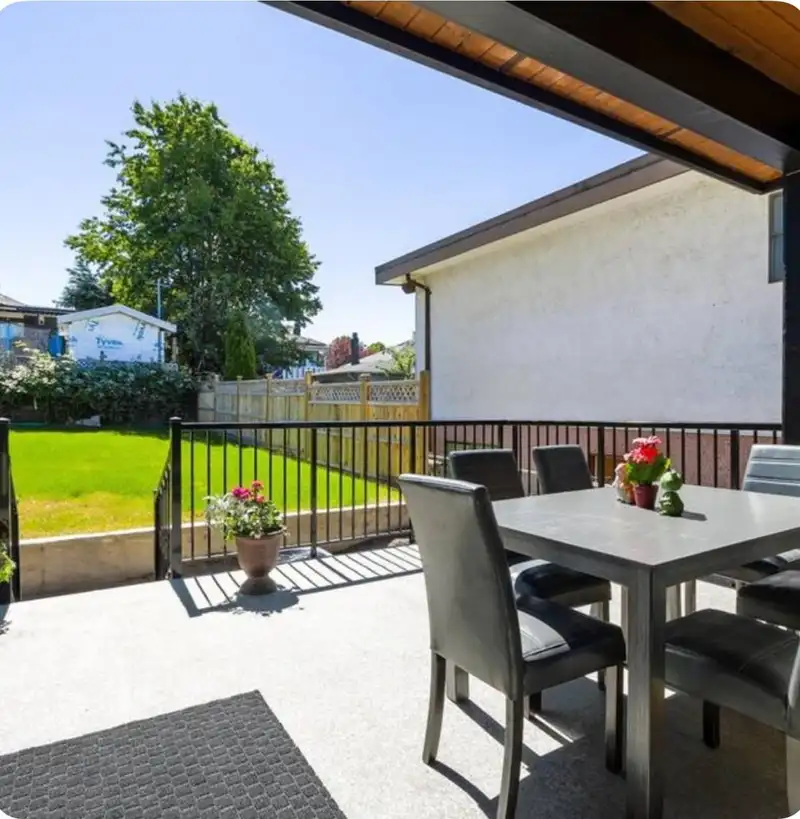 4666 EARLES STREET - photo 3 of 18