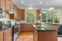 7354 200B STREET - thumbnail 12