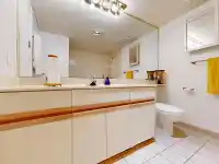 1005 995 ROCHE POINT DRIVE - thumbnail 19