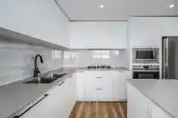 3006 8551 201 STREET - thumbnail 12