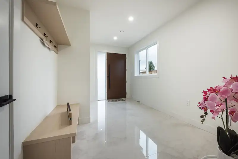 46339 MAPLE AVENUE - photo 4 of 40