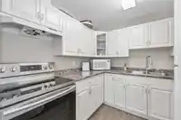 505 3170 GLADWIN ROAD - thumbnail 39