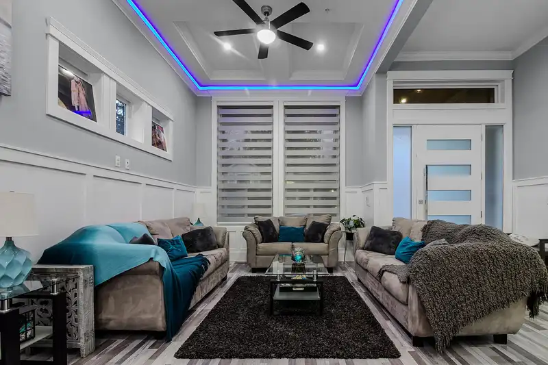 33945 TOOLEY PLACE - photo 2 of 40