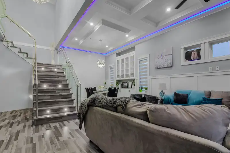 33945 TOOLEY PLACE - photo 4 of 40
