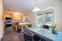 46 6878 SOUTHPOINT DRIVE - thumbnail 12