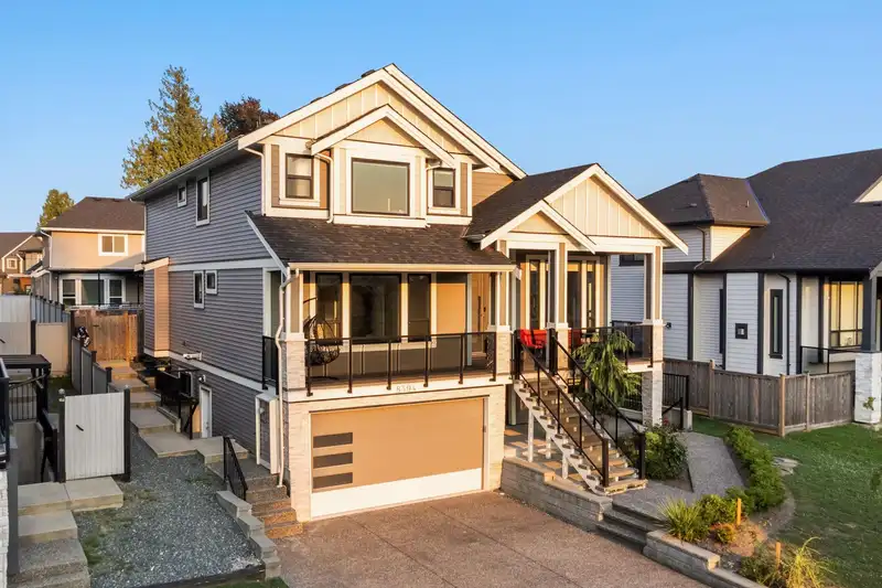 8394 MCTAGGART STREET - photo 2 of 40