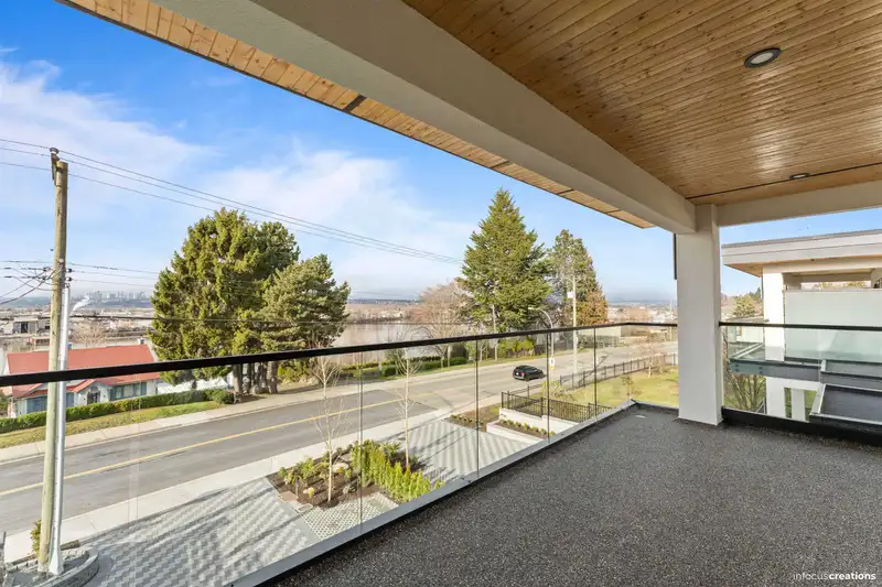 10630 RIVER ROAD - photo 4 of 37