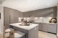 154 1330 WELLON STREET - thumbnail 1