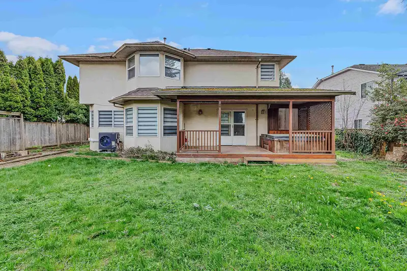 44650 CUMBERLAND AVENUE - photo 3 of 40