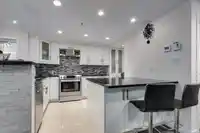 1405 W 7TH AVENUE - thumbnail 12