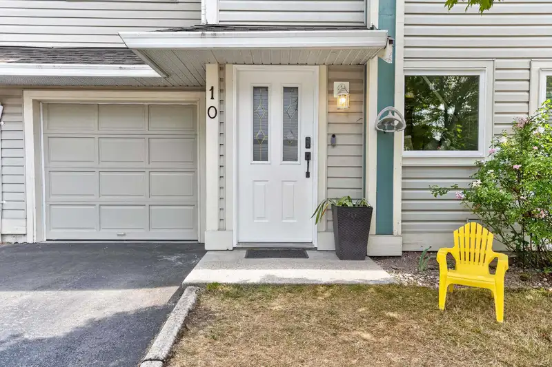 10 11950 232 STREET - photo 2 of 40