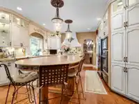 2908 140B STREET - thumbnail 9