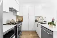 505 700 CLARKE ROAD - thumbnail 1