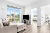 505 700 CLARKE ROAD - thumbnail 12