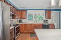 23 20350 68 AVENUE - thumbnail 14