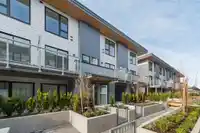 209 921 GRANT STREET - thumbnail 1