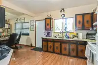 20593 42 AVENUE - thumbnail 9