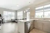 205 2120 GLADWIN ROAD - thumbnail 8