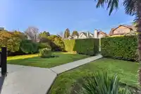 2980 W 8TH AVENUE - thumbnail 3
