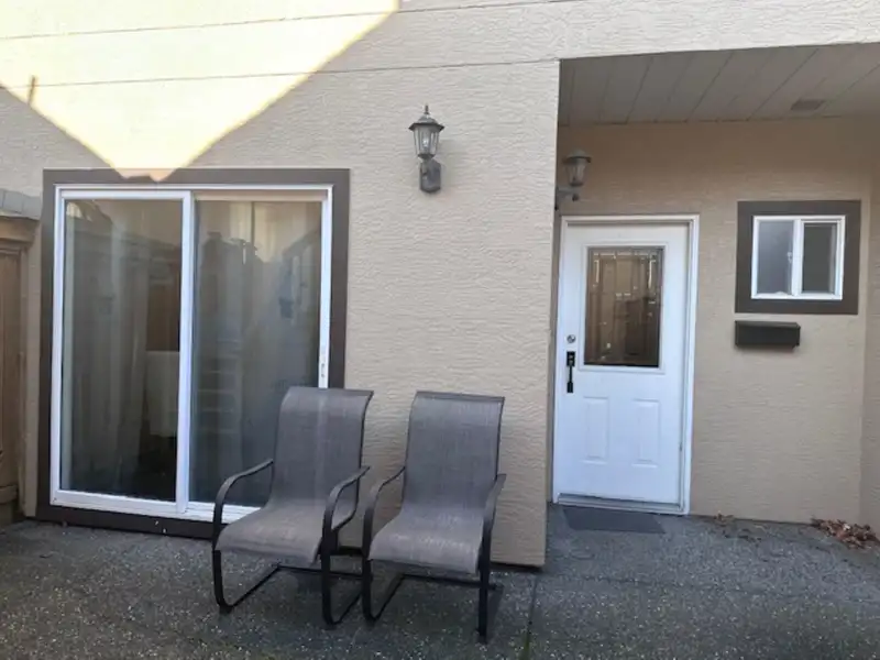 10 4788 57 STREET - photo 2 of 40