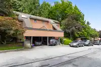 423 CAMBRIDGE WAY - thumbnail 1