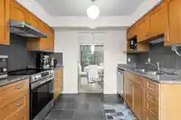 423 CAMBRIDGE WAY - thumbnail 7