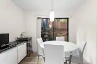 423 CAMBRIDGE WAY - thumbnail 9