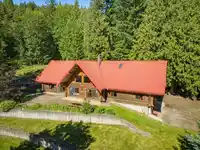 5520 GRAHAM DRIVE - thumbnail 2
