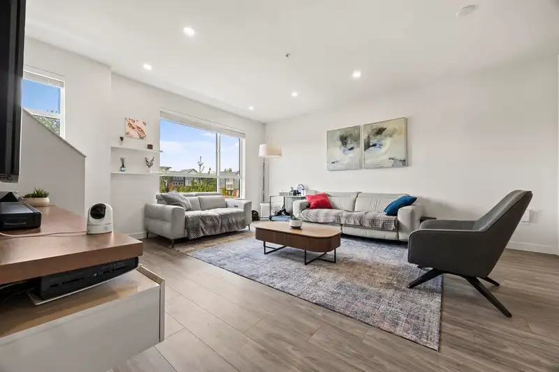 15 20150 81 AVENUE - photo 4 of 32