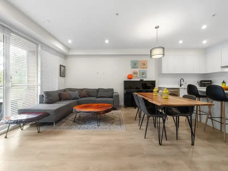 219 5415 BRYDON CRESCENT - photo 2 of 22