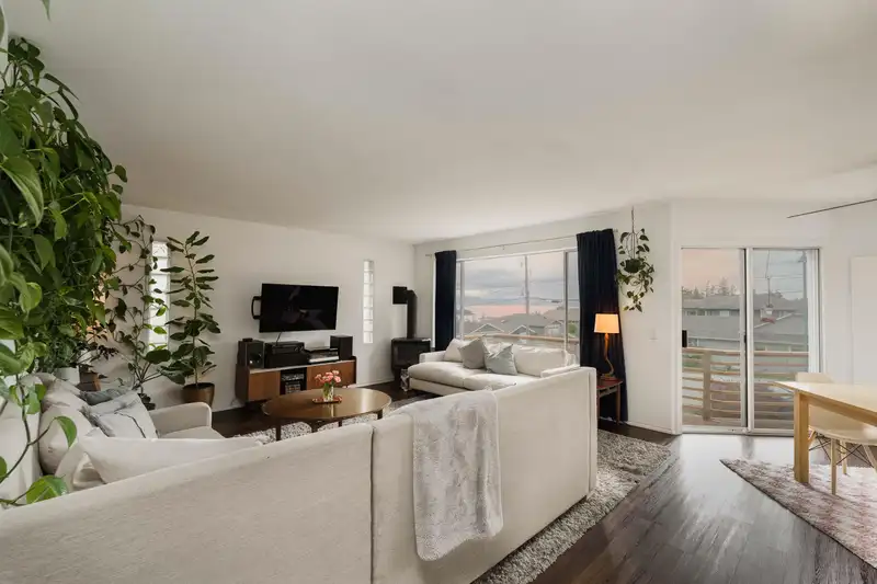 5448 KENSINGTON ROAD - photo 1 of 25